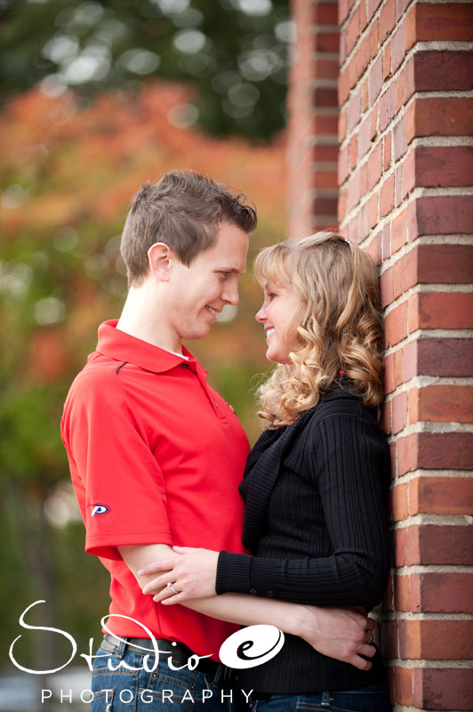 Annie & Todd - Louisville Engagment Photographers (5)