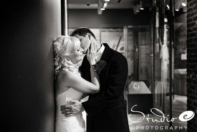 Wedding at the Frazier Museum Louisville (16)