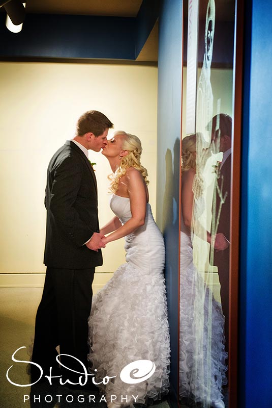 Wedding at the Frazier Museum Louisville (14)